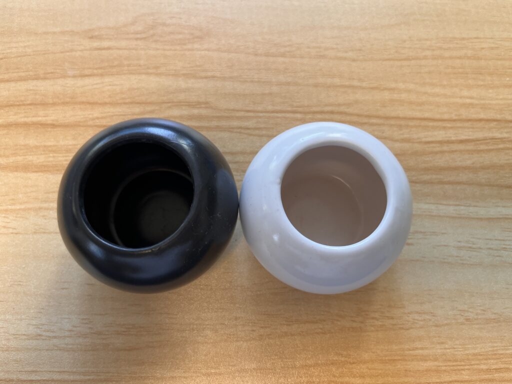 使用する鉢（穴なし）